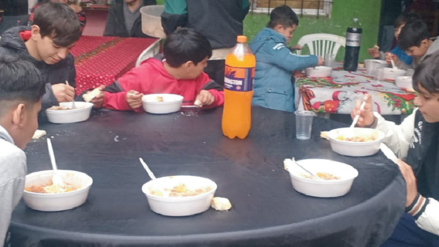 Gran raviolada solidaria con el comedor Mi Bendición